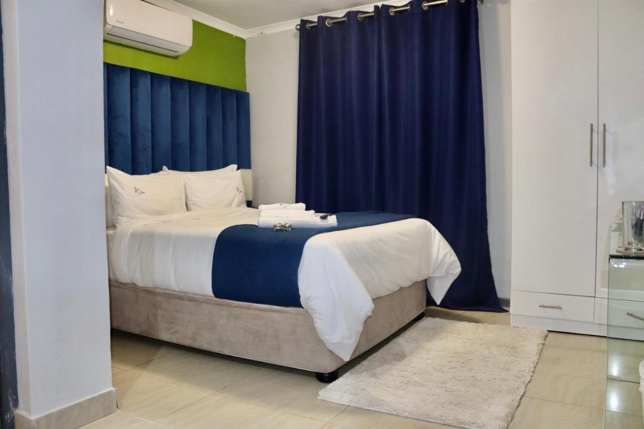 Uzuri Lifestyle Vila Port Saint Johnʼs Exterior foto